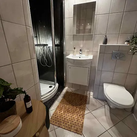 Apartment Koselig Med Utsikt, Gaavstand Fra Sentrum Stord