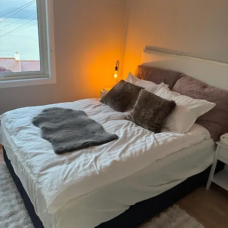 Appartement Koselig Med Utsikt, Gaavstand Fra Sentrum